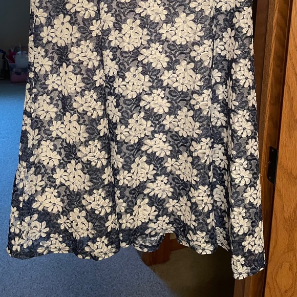 Perceptions Casual Summer Dress - Picture 3 of 4